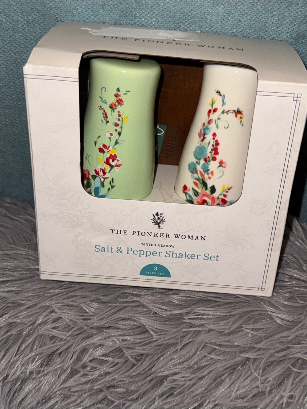 The Pioneer Woman Painted Meadow Floral Salt & Pepper Set - Green & White
